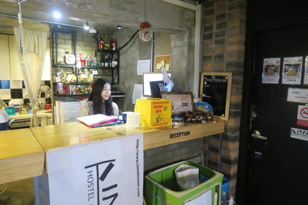 Inno Hostel & Pub Lounge Hongdae Seoul Exterior photo